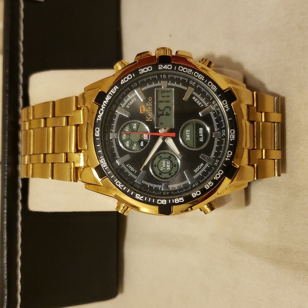 Kuletco, black and gold